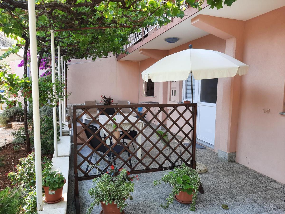 Apartment Nino In Pula Dış mekan fotoğraf