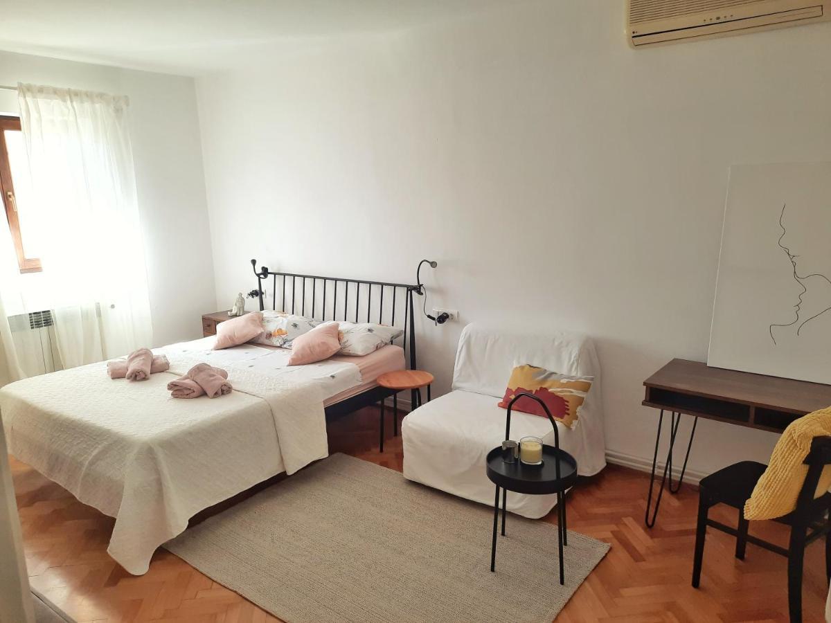 Apartment Nino In Pula Dış mekan fotoğraf